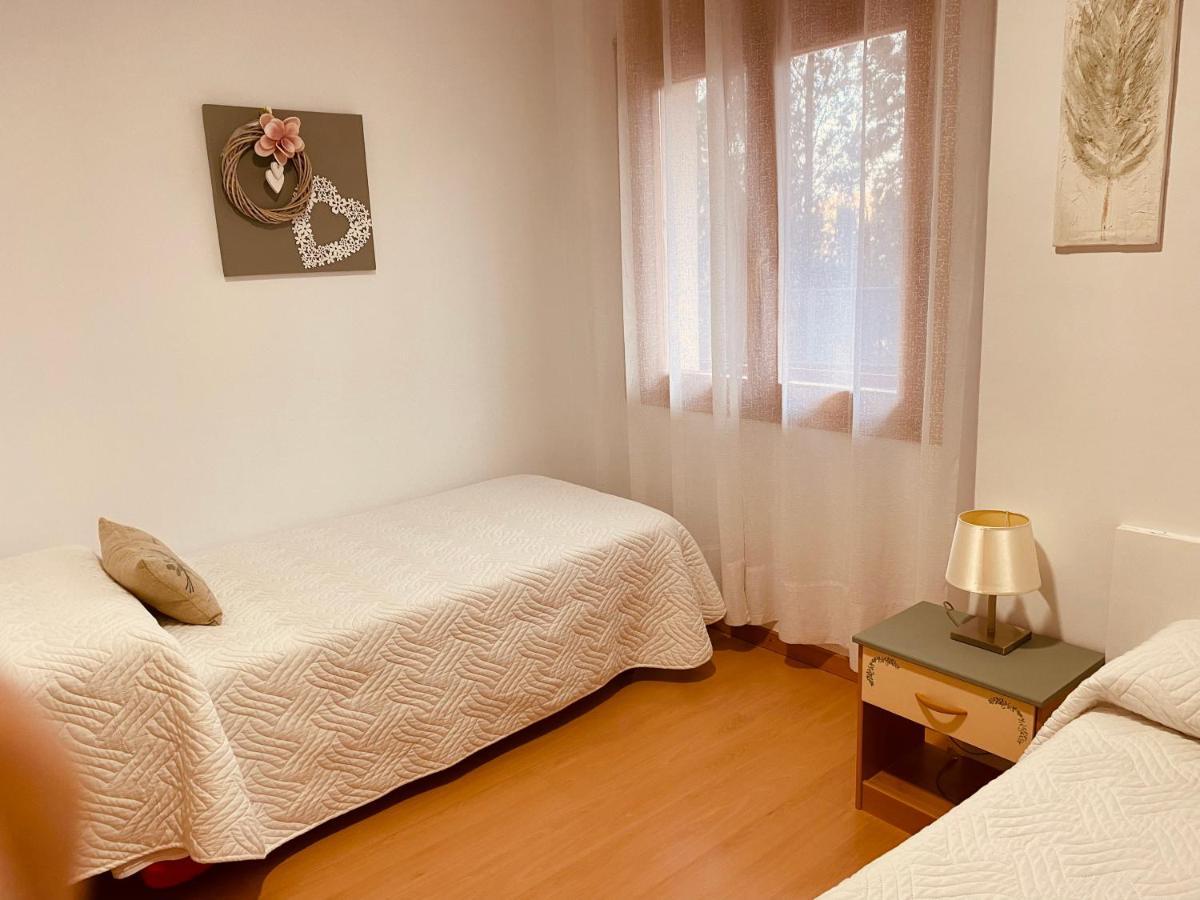 Apartamentos Alcaniz, Gala المظهر الخارجي الصورة